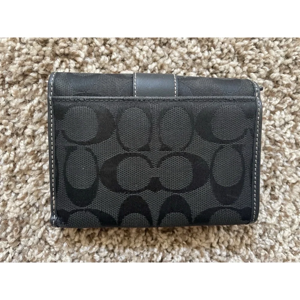 Coach Wallet - Picture 2 of 9
